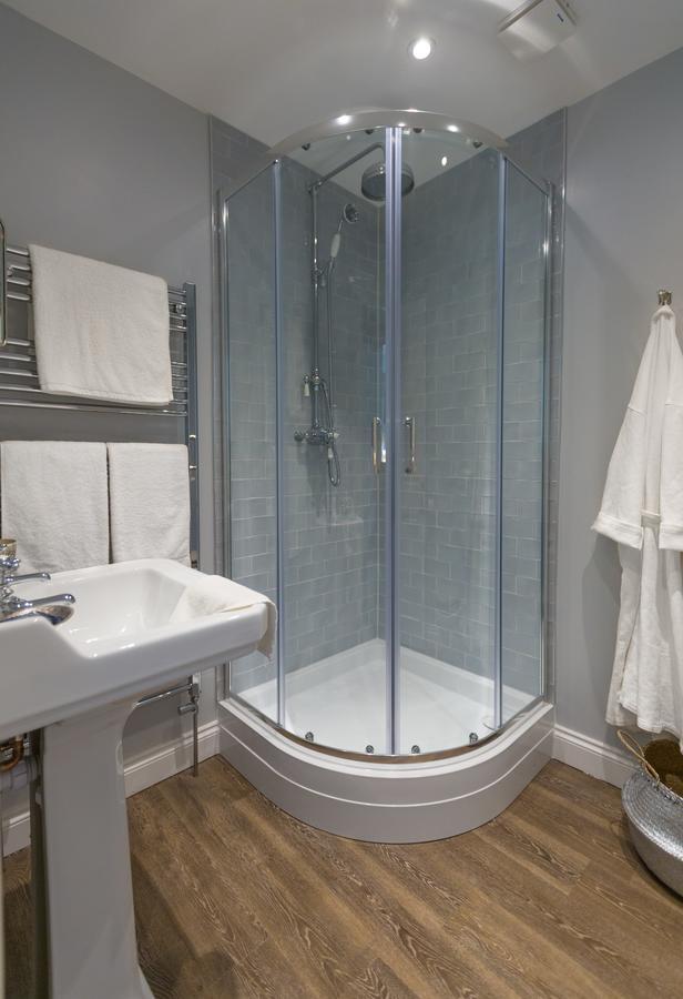 Willoughby Apartment Bath Eksteriør bilde